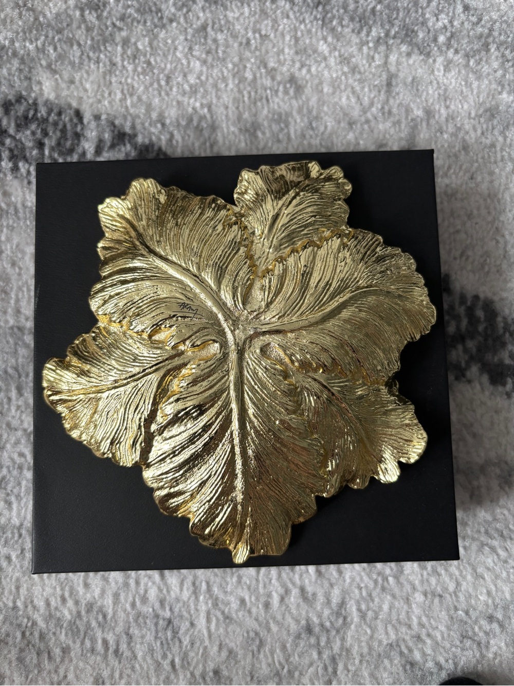 Michael Aram Tulip Collection Tray. New in box. - Picture 2 of 3